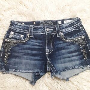 Miss Me Signature shorts, size 27